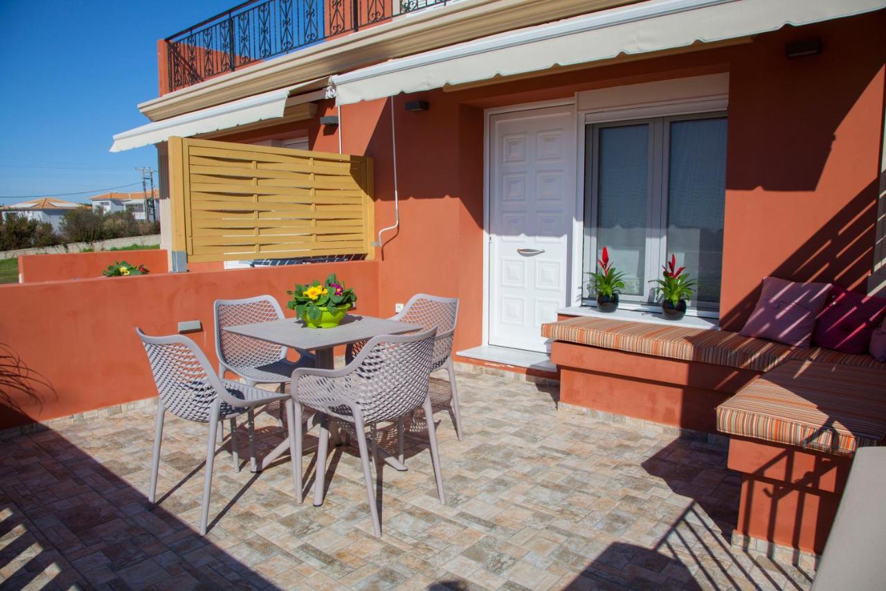 Paporas Apartments Svoronata Luaran gambar